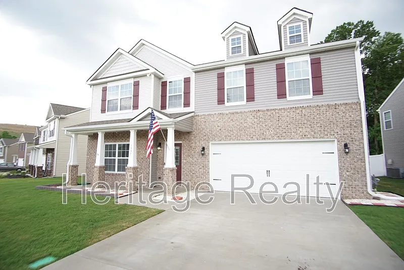 Building Photo - 1537 Sergeant Ln