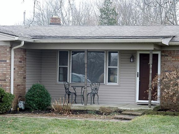 2nd image of 9355 E 400 N