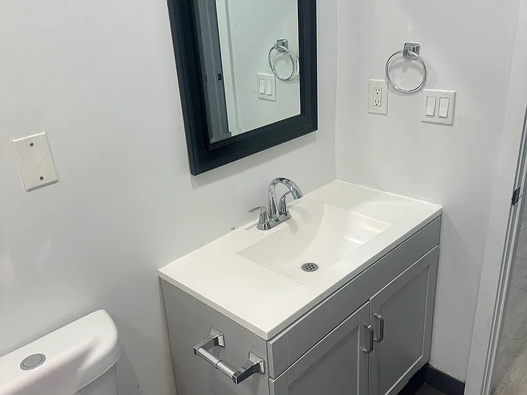 6237 Orchard Ave #B — Photo 4