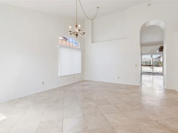 43210 Corte Almonte, Temecula, CA 92592
