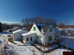 318 Swift St, Saint Peter, MN 56082