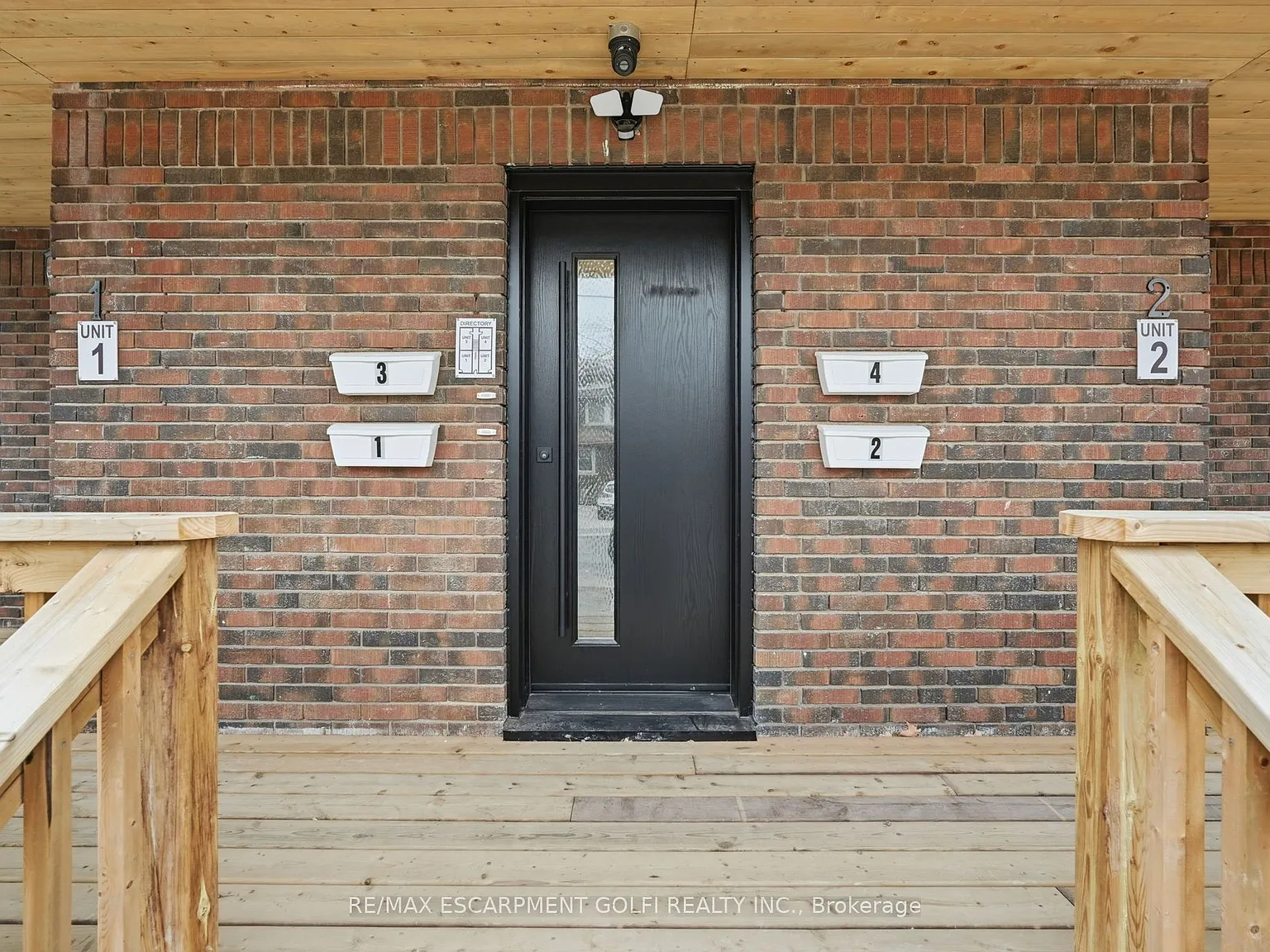 2 bed, $1,900 — Photo 2