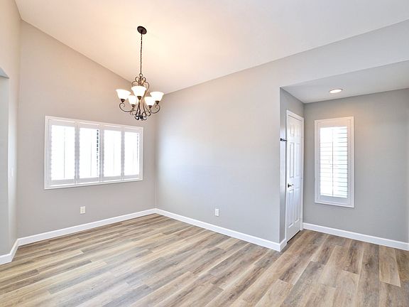 5th image of 14237 N Ibsen Dr #B