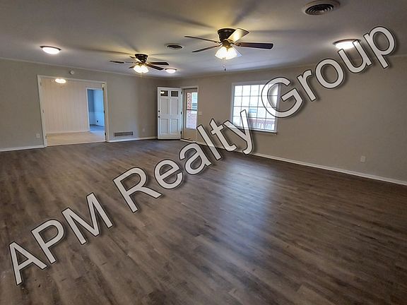3rd image of 1615 S Beltline Blvd