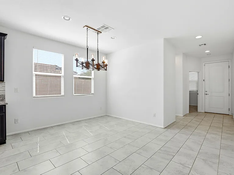 2116 Rubble Ave — Photo 8