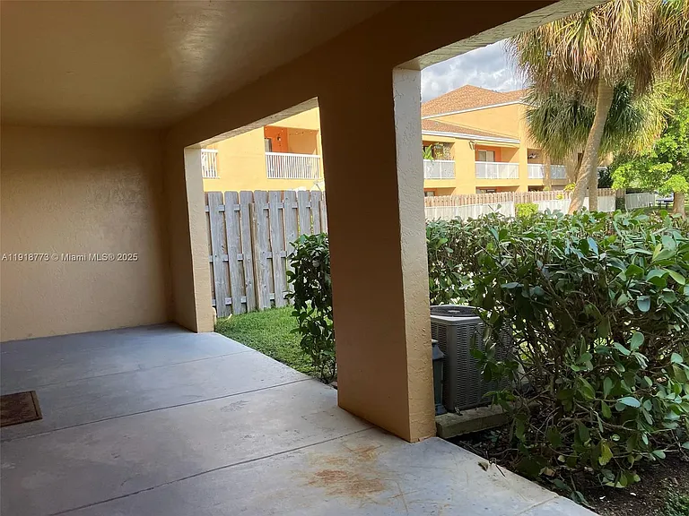 5200 NW 31st Ave #40 — Photo 11