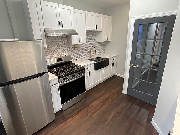 5th image of 298 New York Ave Floor 2