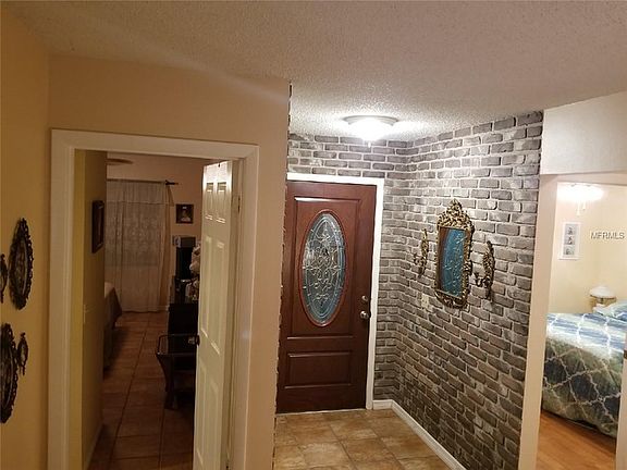 3rd image of 1226 Spinnaker Dr