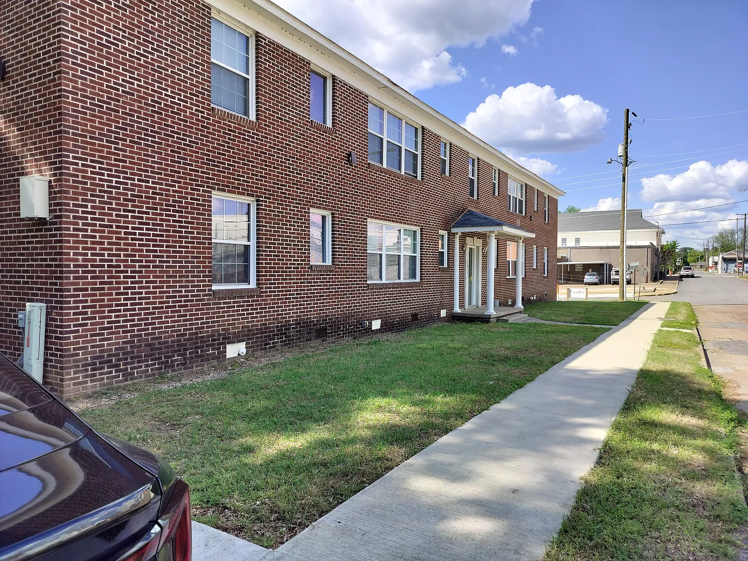 2 bed, 849 sqft, $835 — Photo 1