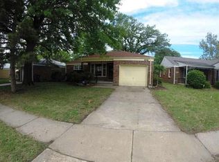 2015 S Estelle St, Wichita, KS 67211