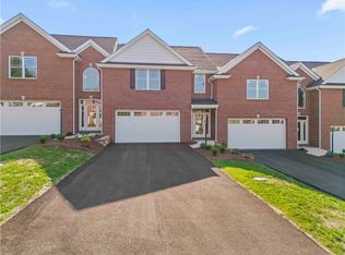 108 Anderson Sta, Venetia, PA 15367