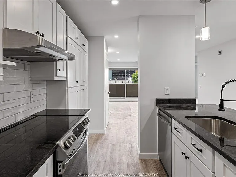 1500 Ouellette Ave #401 — Photo 20