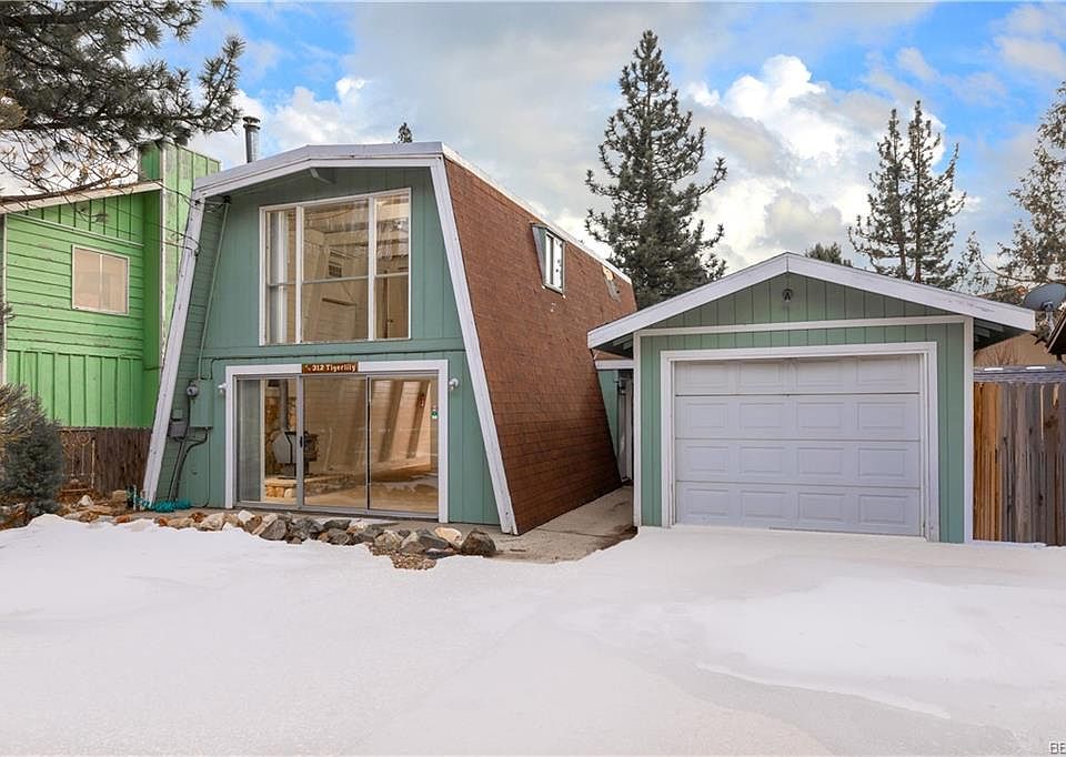 1st image of 312 Tigerlily Dr