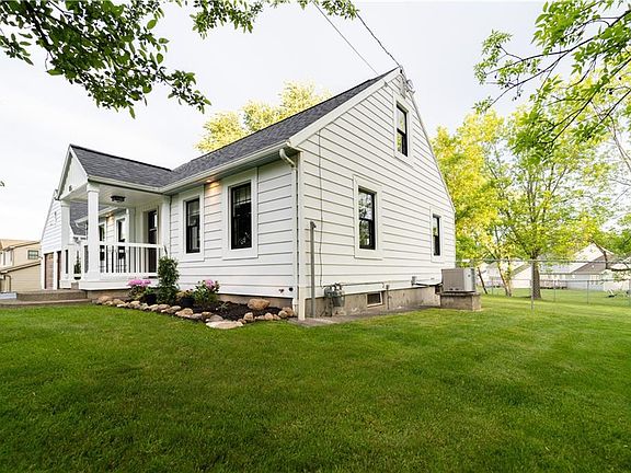 4th image of 115 Valley View Dr