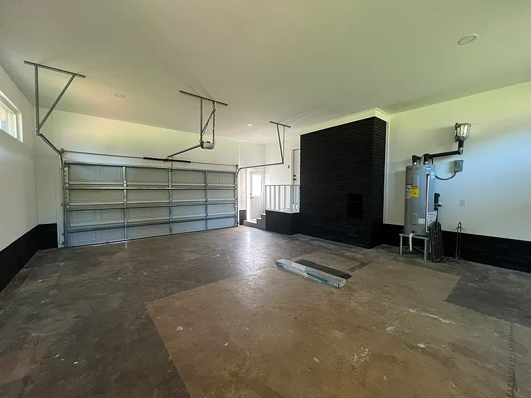 11405 Cresthill Dr — Photo 19