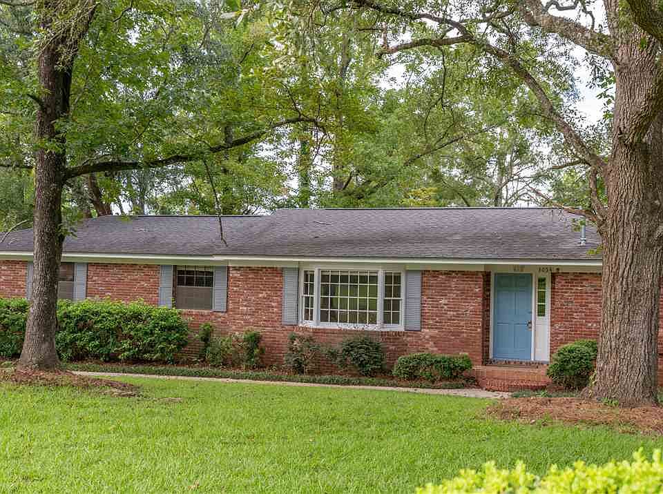 1st image of 3054 Waterford Dr