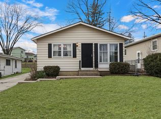 402 Hillandale St, Round Lake, IL 60073