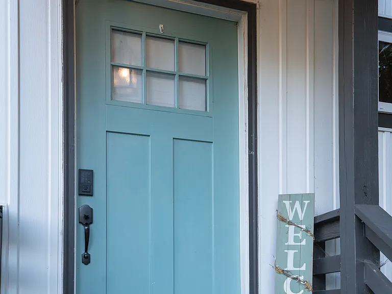 449 Maynard Ter SE — Photo 12