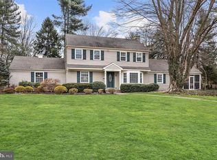 677 Lippincott Ave, Moorestown, NJ 08057