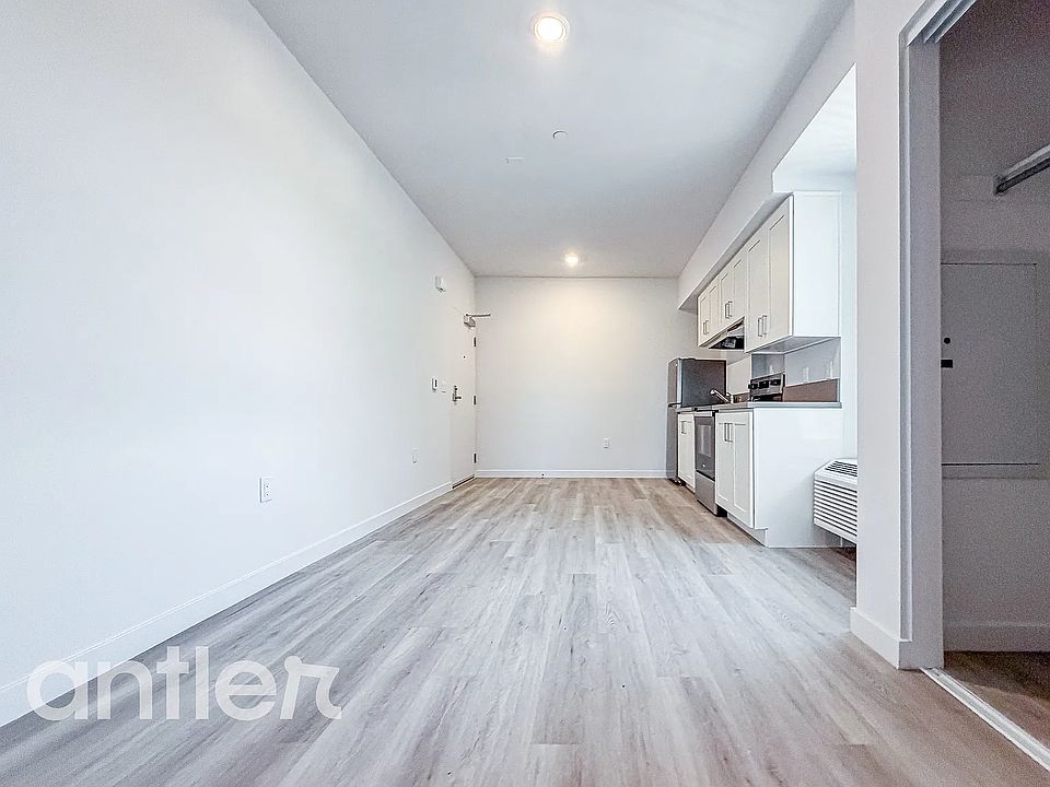 1st image of 4007 W Martin Luther King Jr Blvd #S302