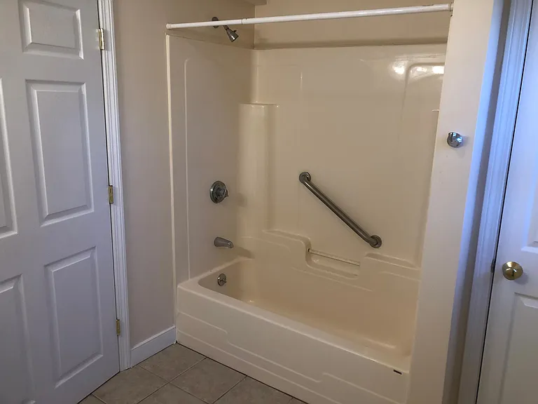 62 Nason St #8 — Photo 14