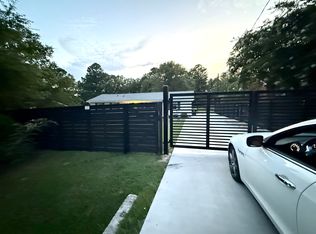 1734 Stage Rd, Durham, NC 27703