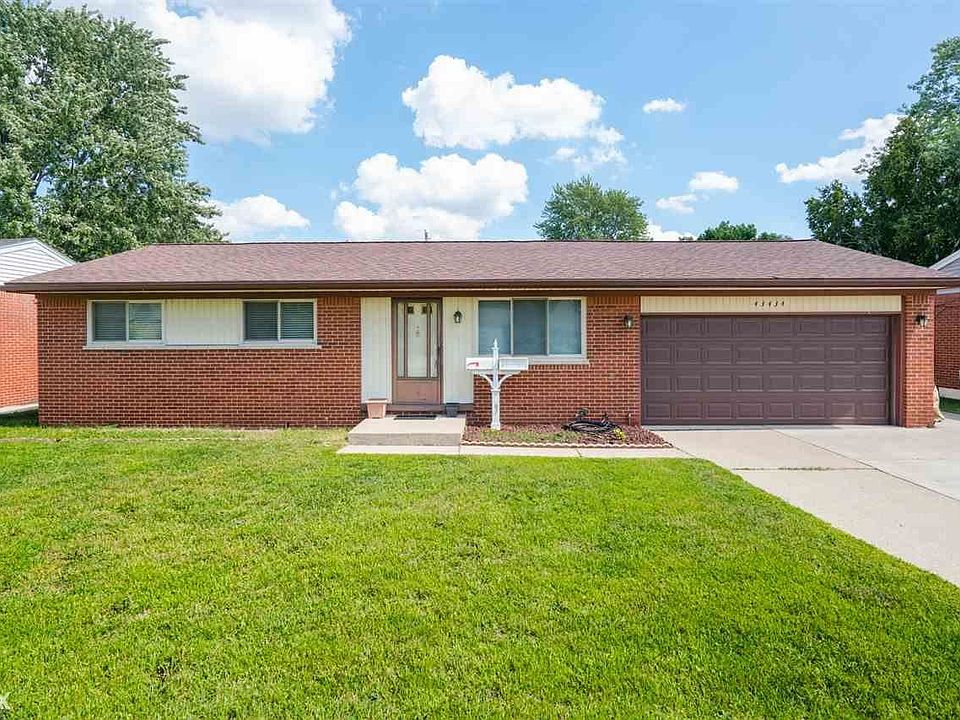 1st image of 43434 Vivian Dr