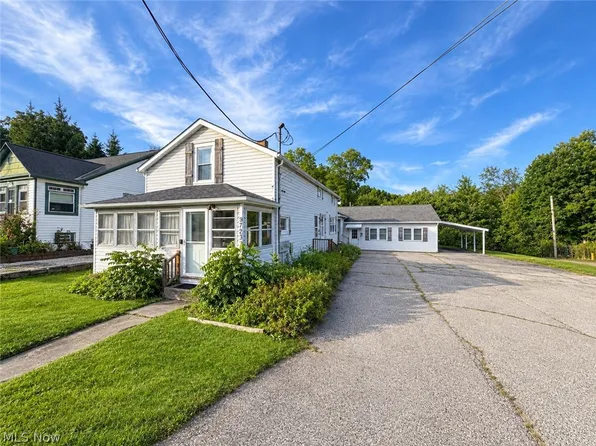 9723 Ravenna Rd, Twinsburg, OH 44087