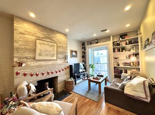 124 Beacon St APT 5R, Boston, MA 02116