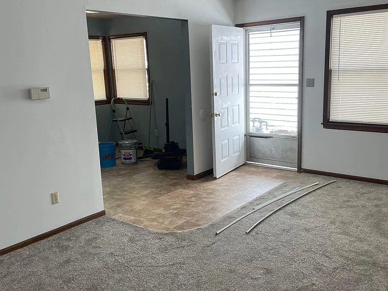 912 Missouri St — Photo 3