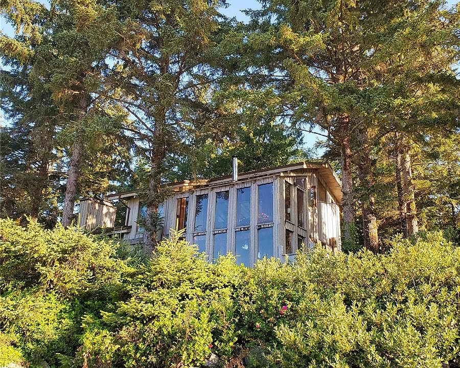 1349 Chesterman Beach Rd, Tofino, BC V0R 2Z0 MLS 913469 Zillow
