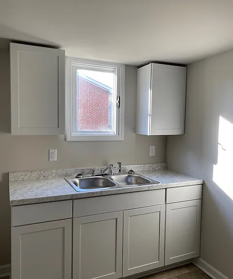 1003 Silver Ave #F — Photo 2