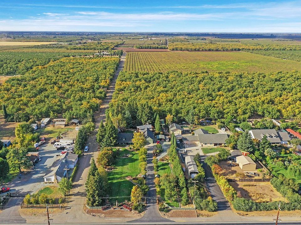 2nd image of 10261 E Highway 26