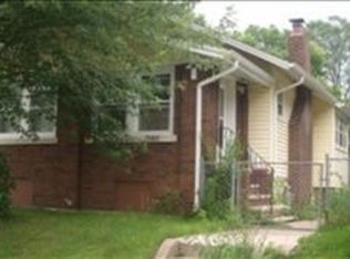 516 Rhey St, Waterloo, IA 50703