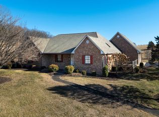 147 Bon Lea Dr, Staunton, VA 24401