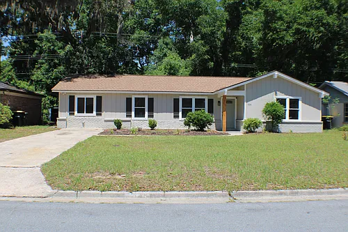 108 Greenbriar Dr Photo 1