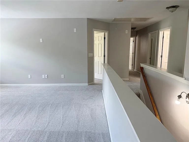 3051 Montauk Hill Dr — Photo 33