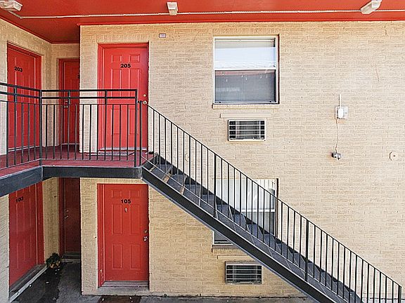 3rd image of 2817 S Liberty St APT 103