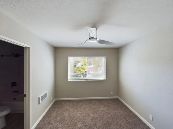 The Gemma Apartments, 185 Saxony Rd, Encinitas, CA 92024