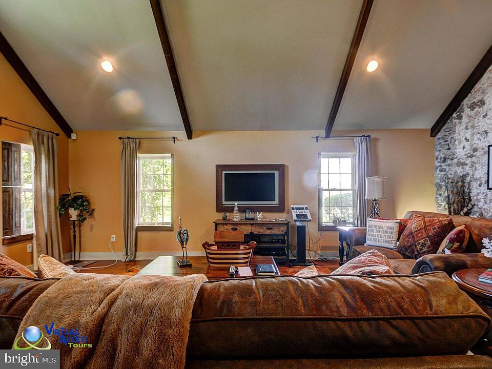 96 Woodhill Rd, Newtown, PA 18940 Zillow