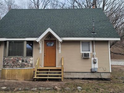 1880 W Hammond Rd, Traverse City, MI, 49686