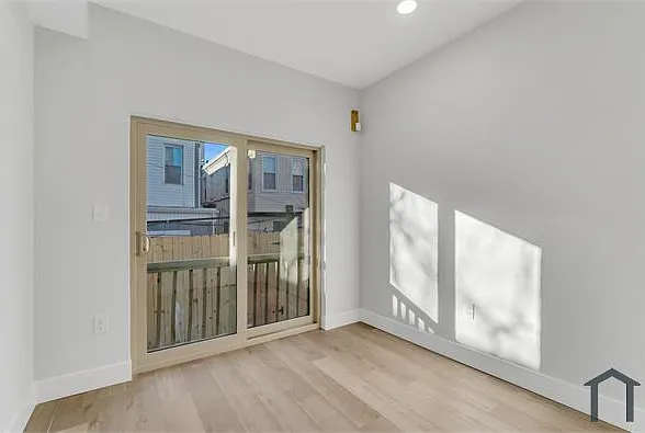 3259 N 13th St #1 — Photo 19