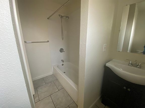 3rd image of 1166 York St #1166