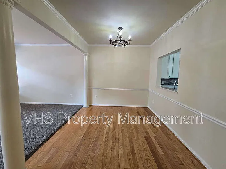6186 Library Ln — Photo 15