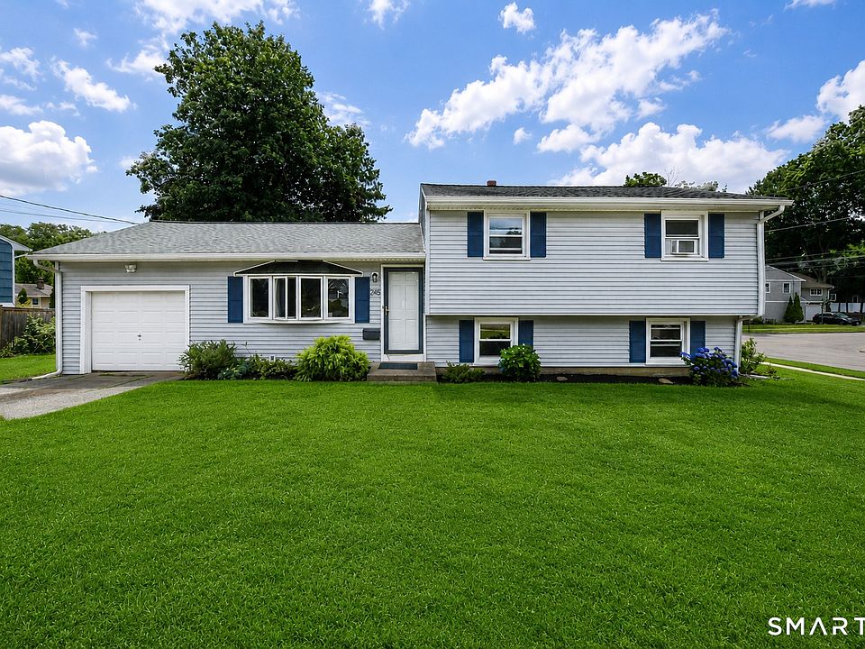 1st image of 245 Oakwood Drive
