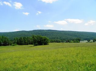 2543 Henry Cove Rd, Manchester, TN 37355