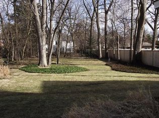 545 Walker Rd, Hinsdale, IL 60521