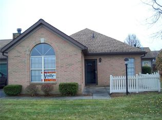 1244 Stanford Ct, Coraopolis, PA 15108