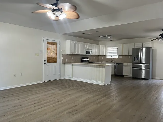 1610 Thornton Ave — Photo 10