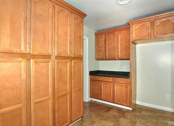 5th image of 641 E Stetson Ave